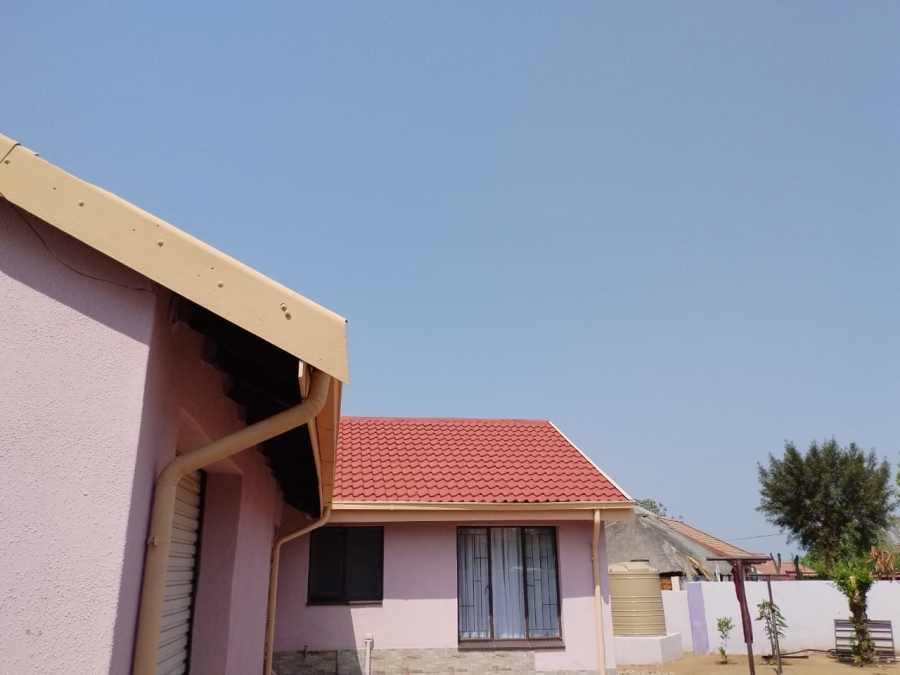 3 Bedroom Property for Sale in Mogwase North West